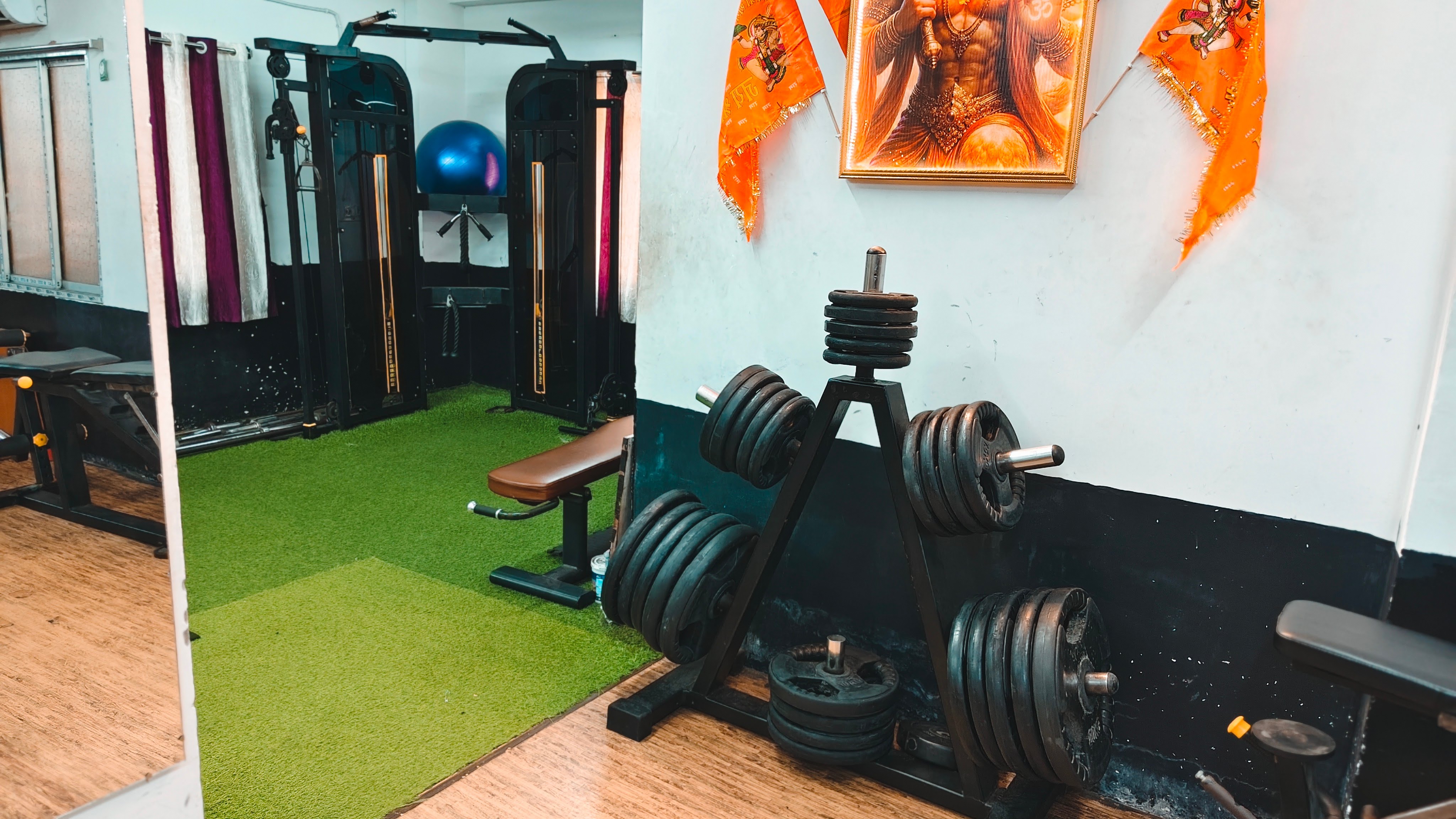 Fit For Life Gym - Power Squat Cage and Olympic Barbell Setup